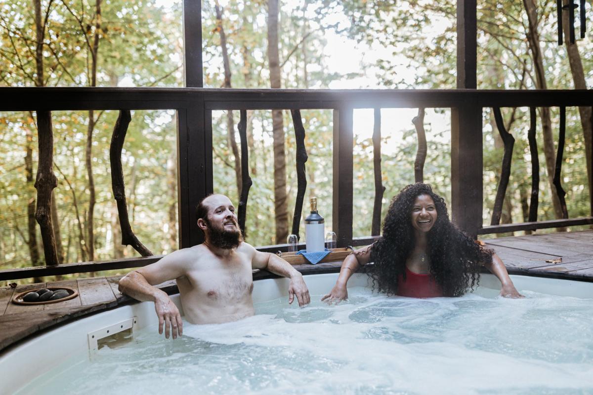 couple at Shoji Spa