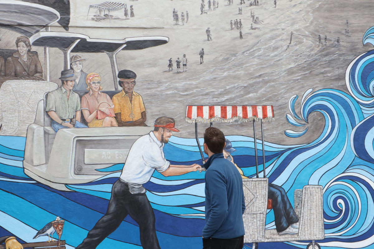 Mural Walking Tour