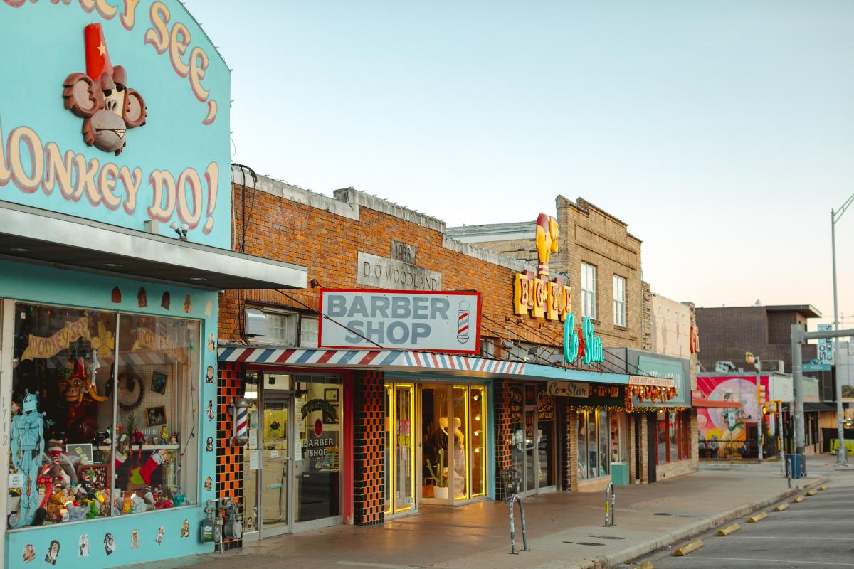 Photo of the shops on South Congress Avenue.