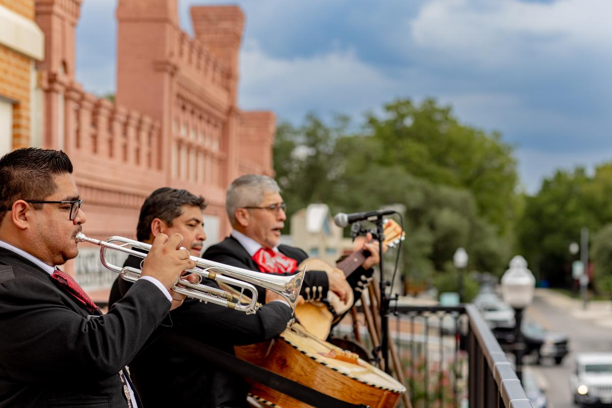 Mariachi Band on balcony in Downtown Bastrop