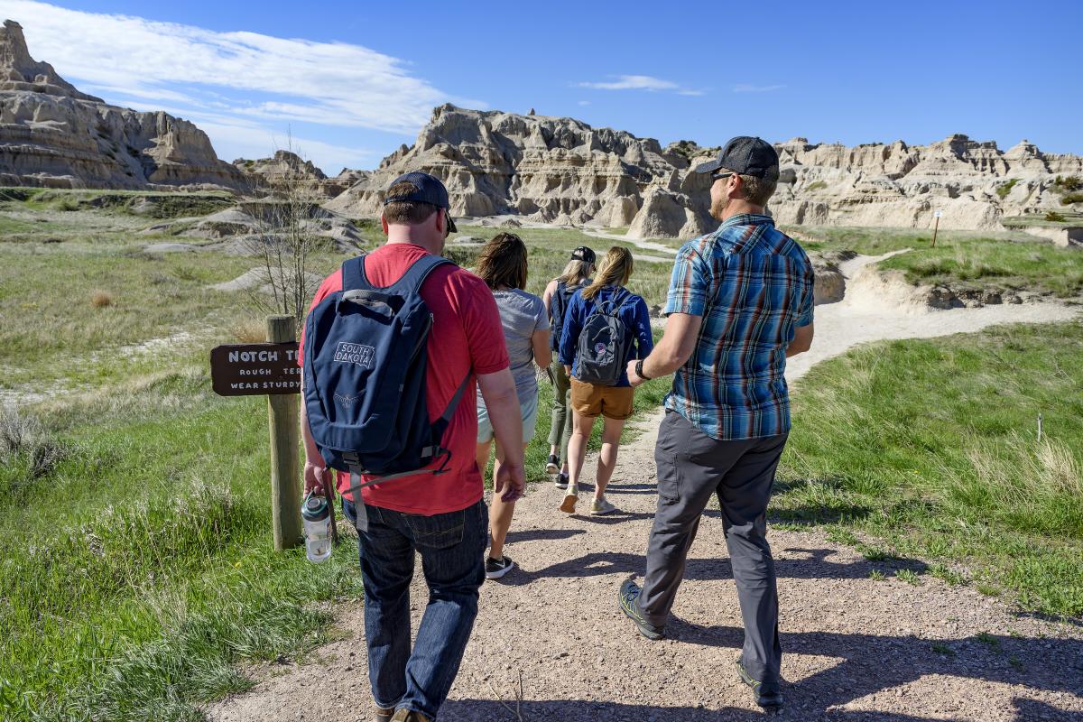 Badlands Notch Trail