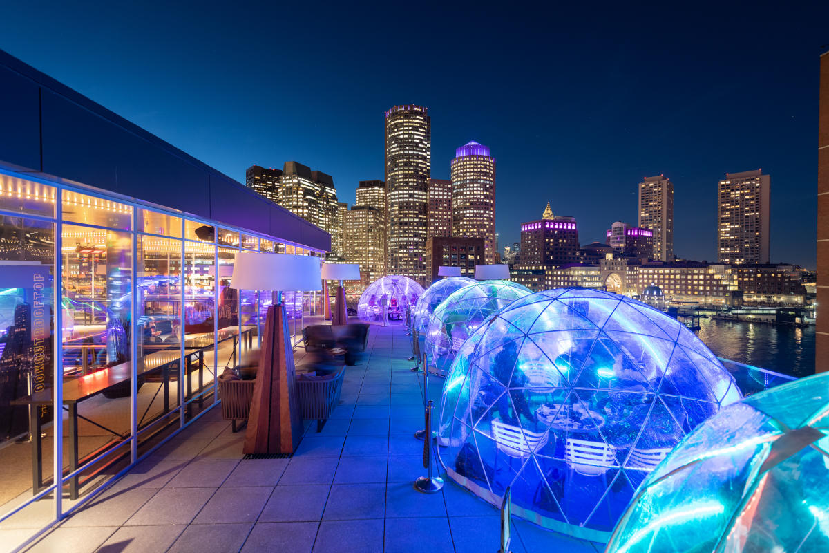 Dining Igloo  Dining Outside - Freedom Alfresco - In Your Corner