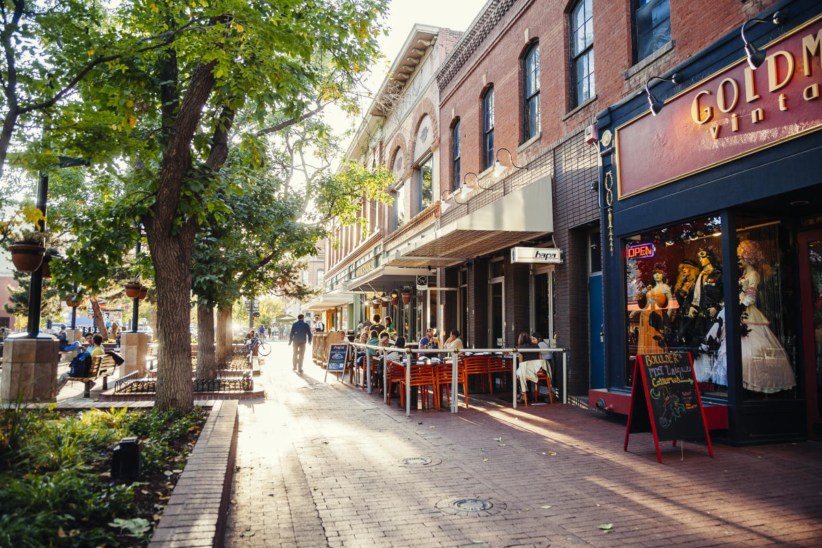 View of the cobblestone walkways of Pearl Street Mall in Sunlight