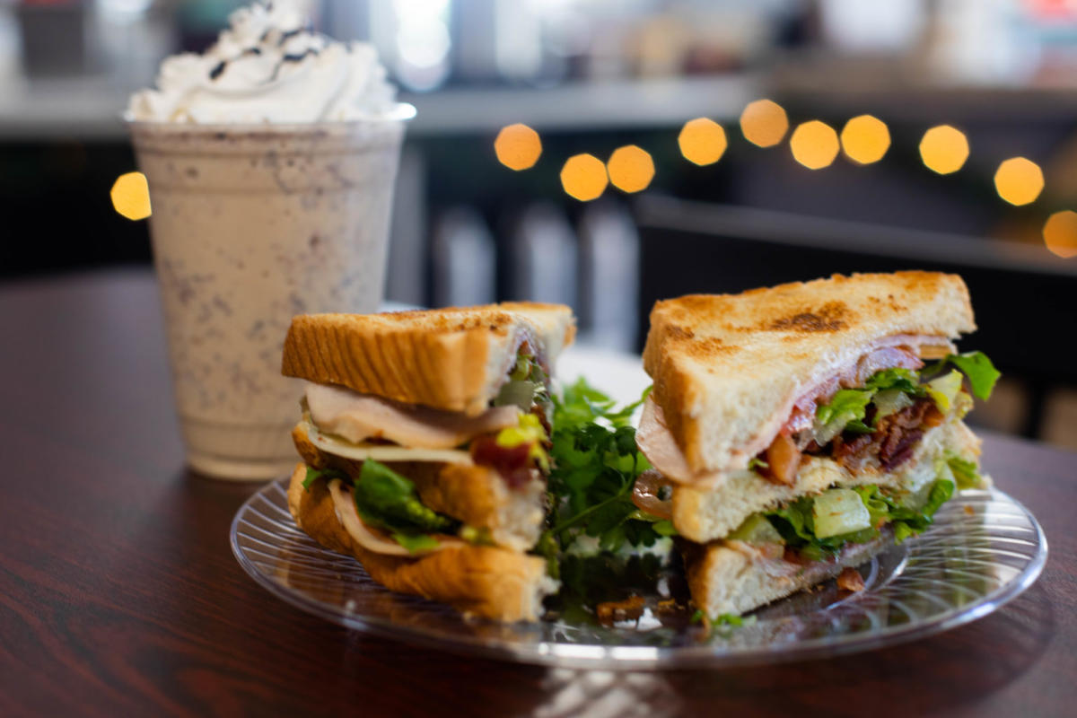 Common Grounds Food Restaurant