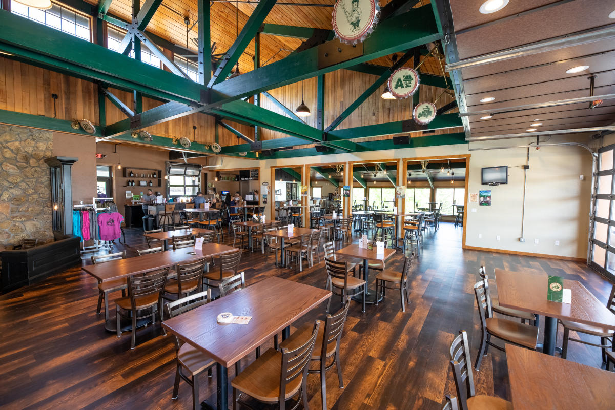 Gruner Brothers Brewing Indoor Seating Area