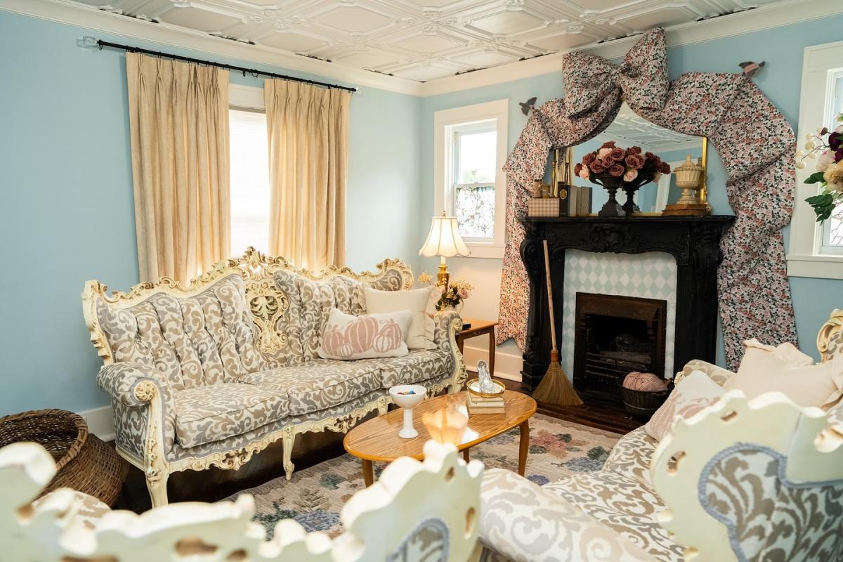 ornate fairy-tale living room in a Clarksville Airbnb
