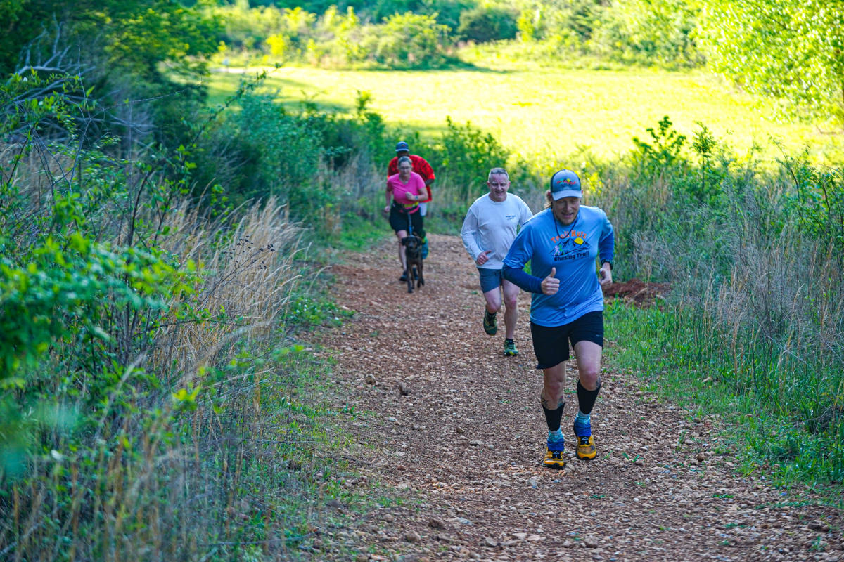 men running trails