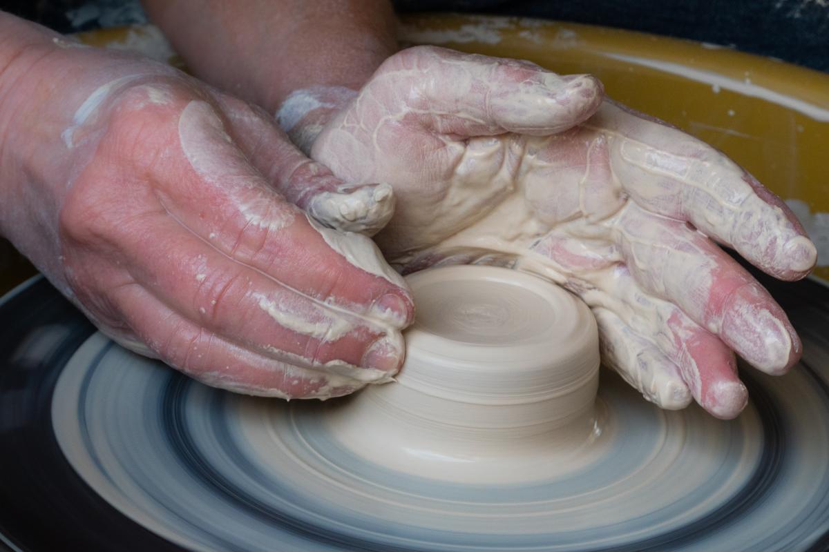 Clay Throwing Unsplash
