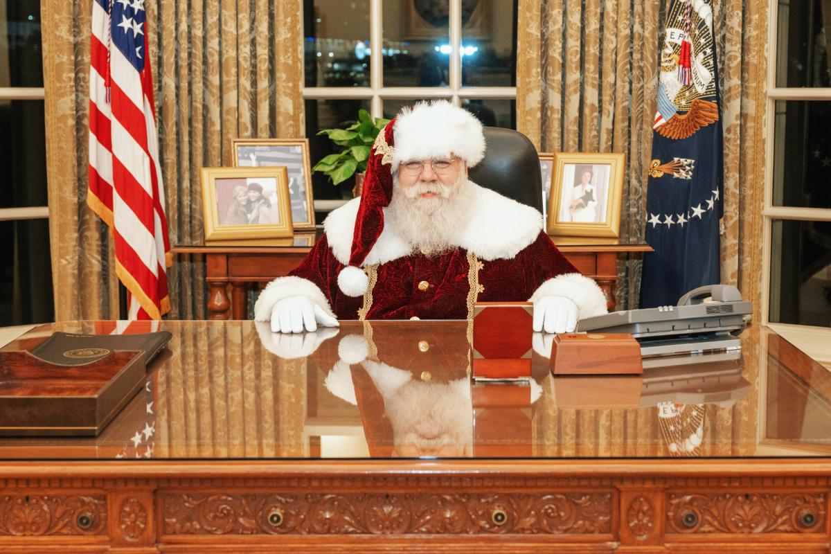 Bush Center Merry & Bright Night