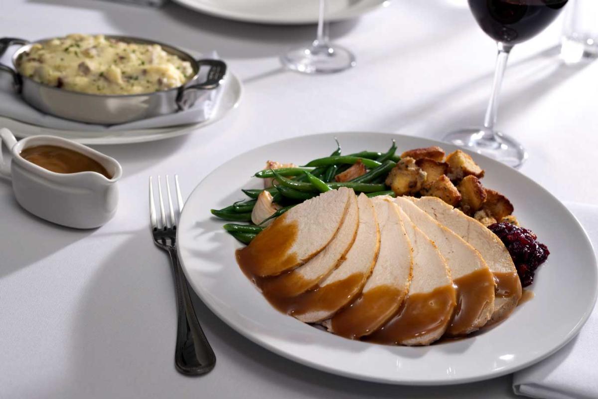 Your Guide to Dining Out on Thanksgiving in Dallas