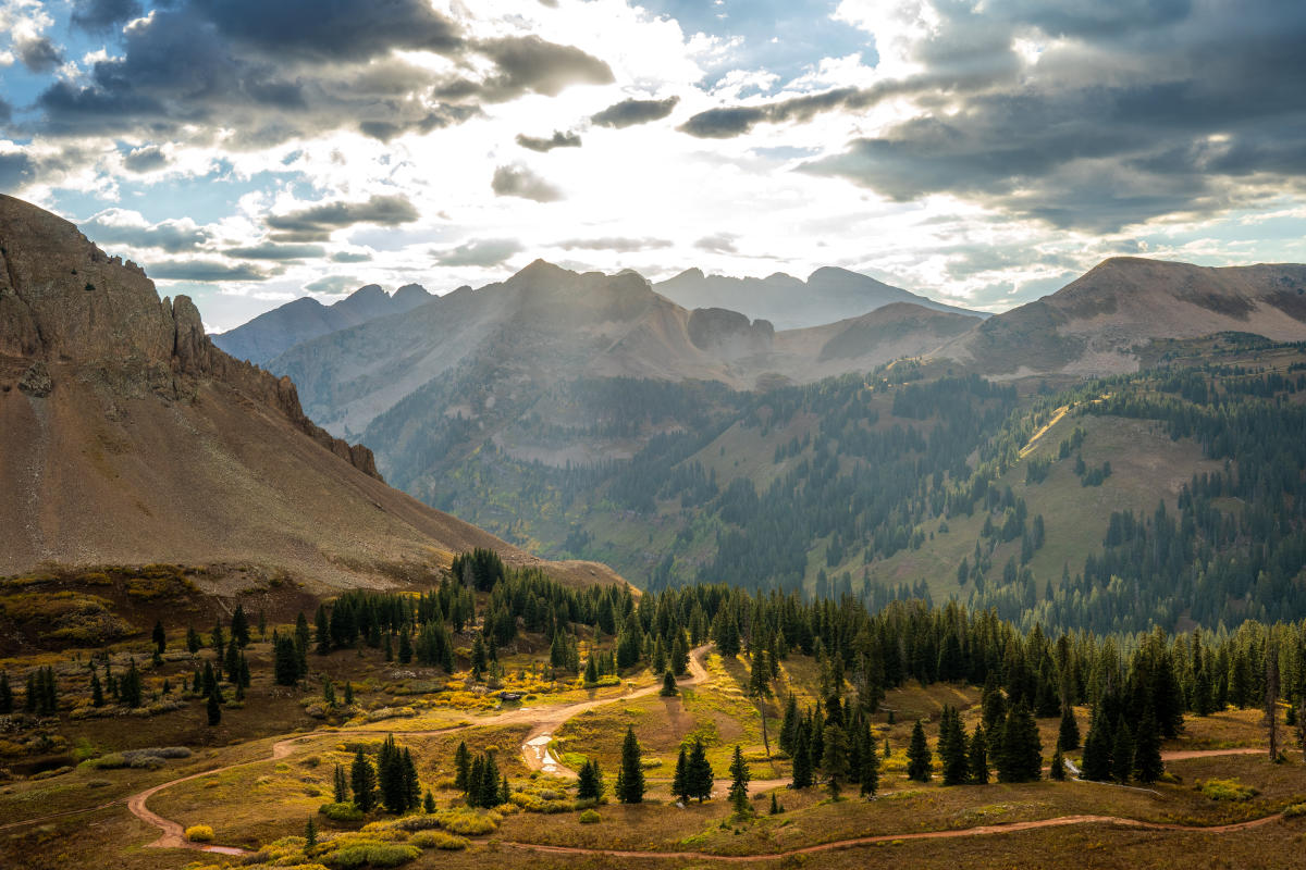 Hiking and Leaf Peeping at Taylor Lake and La Plata Canyon During Fall