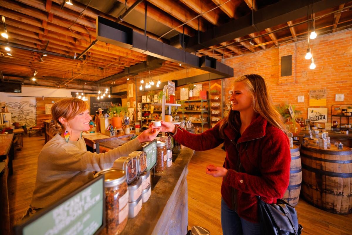 Shopping at Old Barrel Tea Company During Winter | Rhyler Overend | Visit Durango