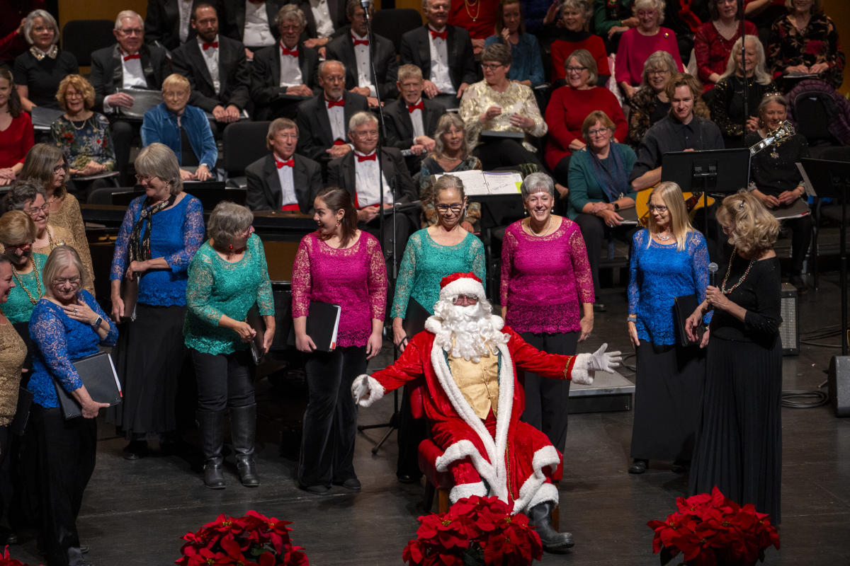 Sparking Lights Concert at the Community Concert Hall during Holiday Station in Winter
