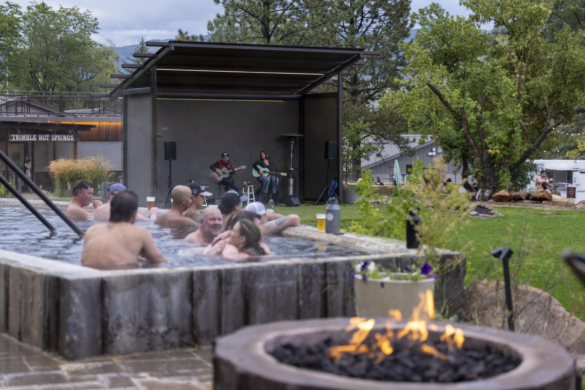 Durango Hot Springs Concert during the Summer | Scott Smith