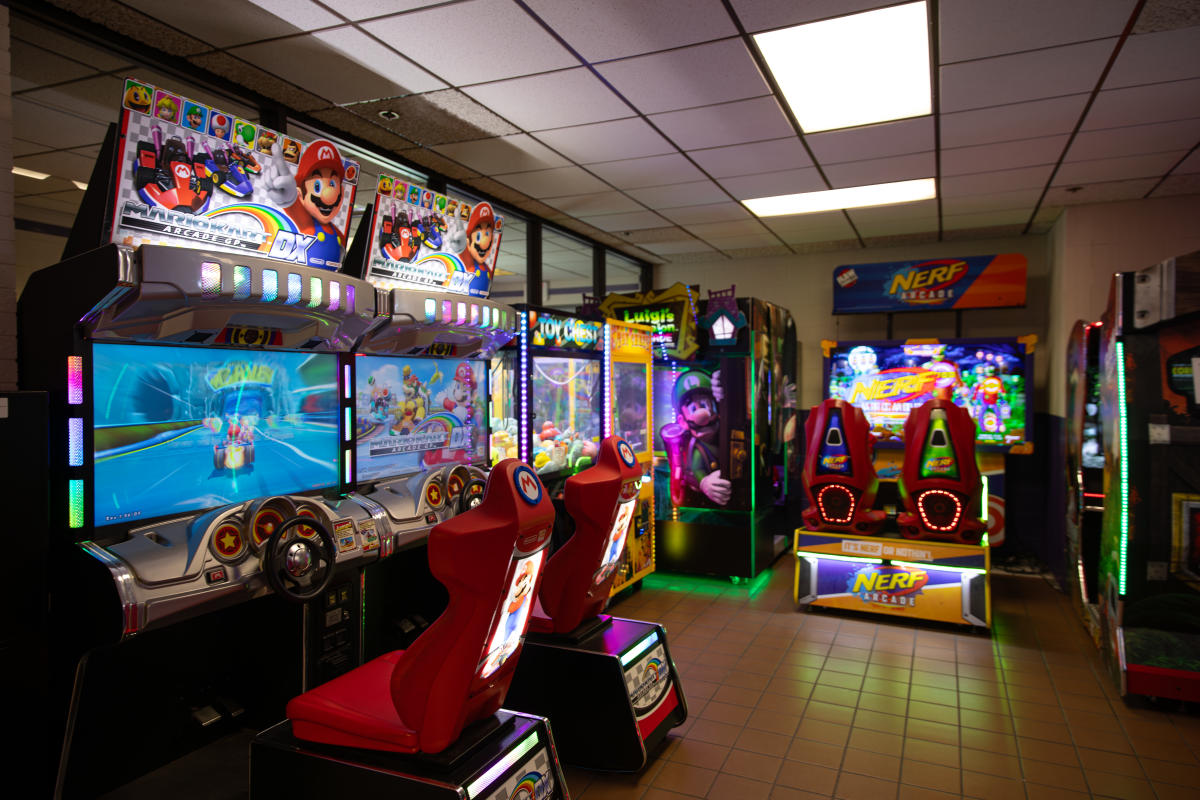 Mario games at the Bowl Winkles Arcade