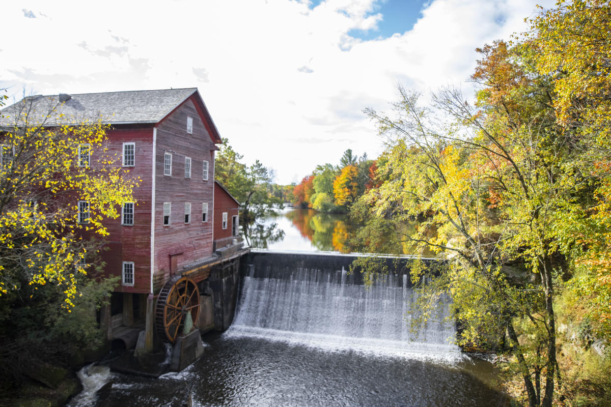 Dells Mill in Augusta during the fall