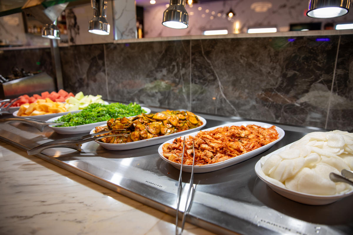 Food on a buffet at Chako