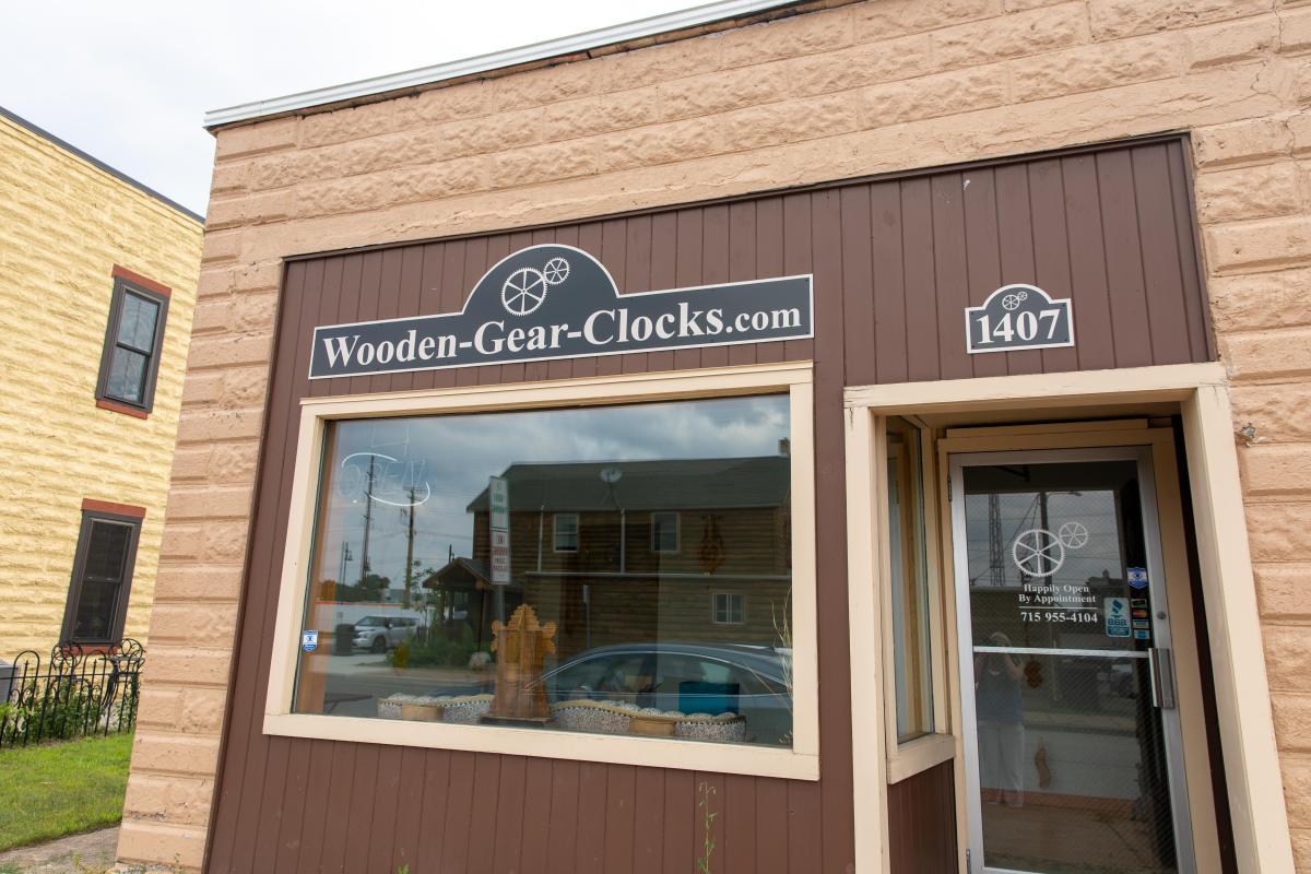 The front entrance of Wooden Gear Clocks