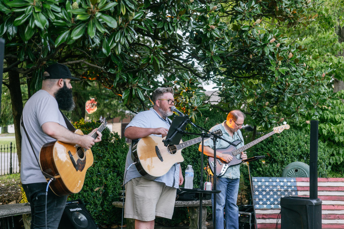 a band performing at tavern in the garden