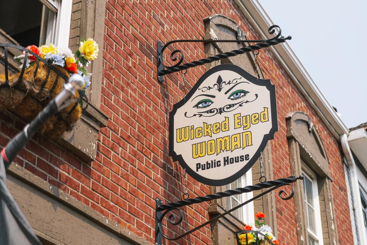 the exterior sign to wicked eyed woman in downtown elizabethtown