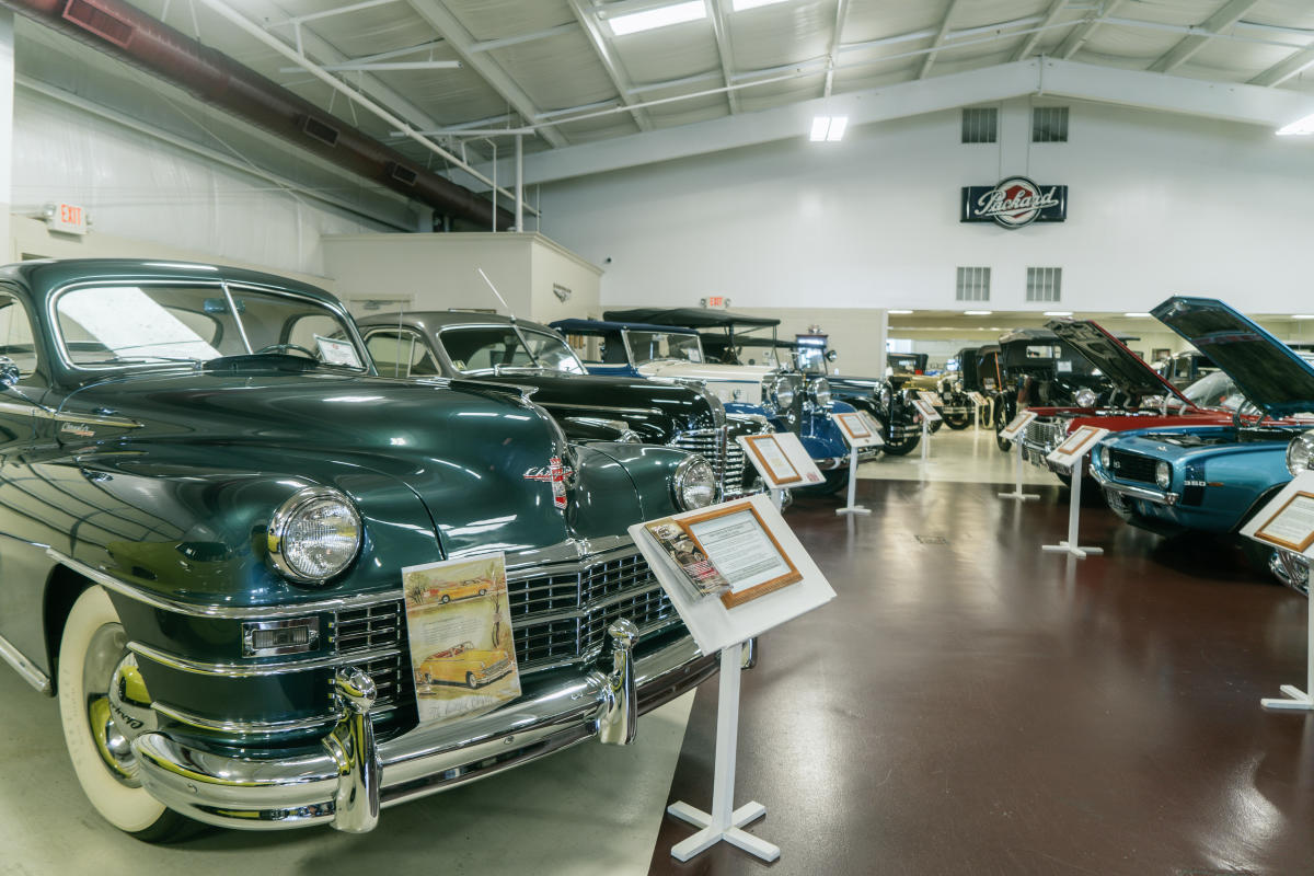 classic cars at swope cars of yesteryear museum