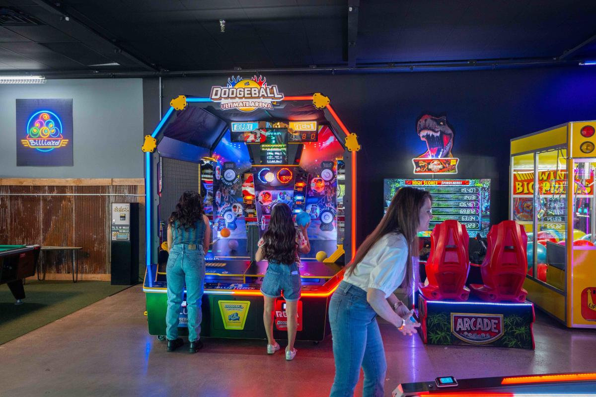 Different variety of games offered inside of Xtreme Arcade in Elizabethtown, Kentucky