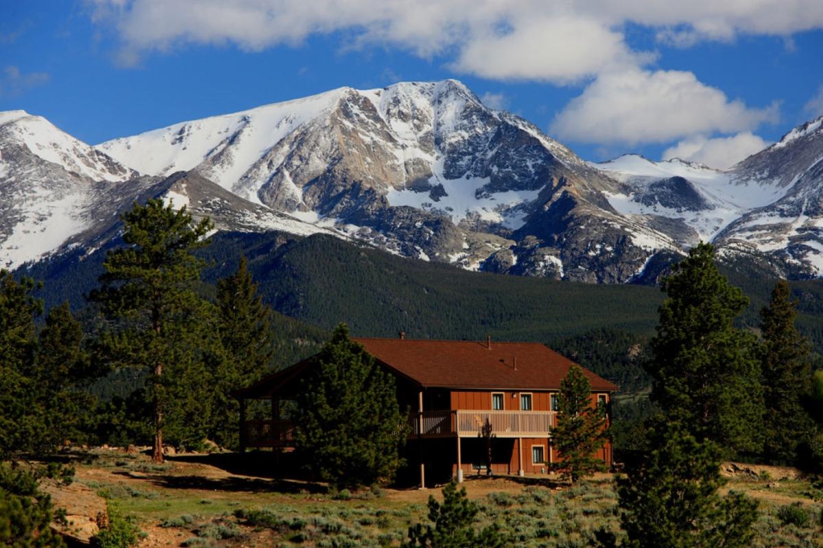 YMCA Header-Cabins & Cottages