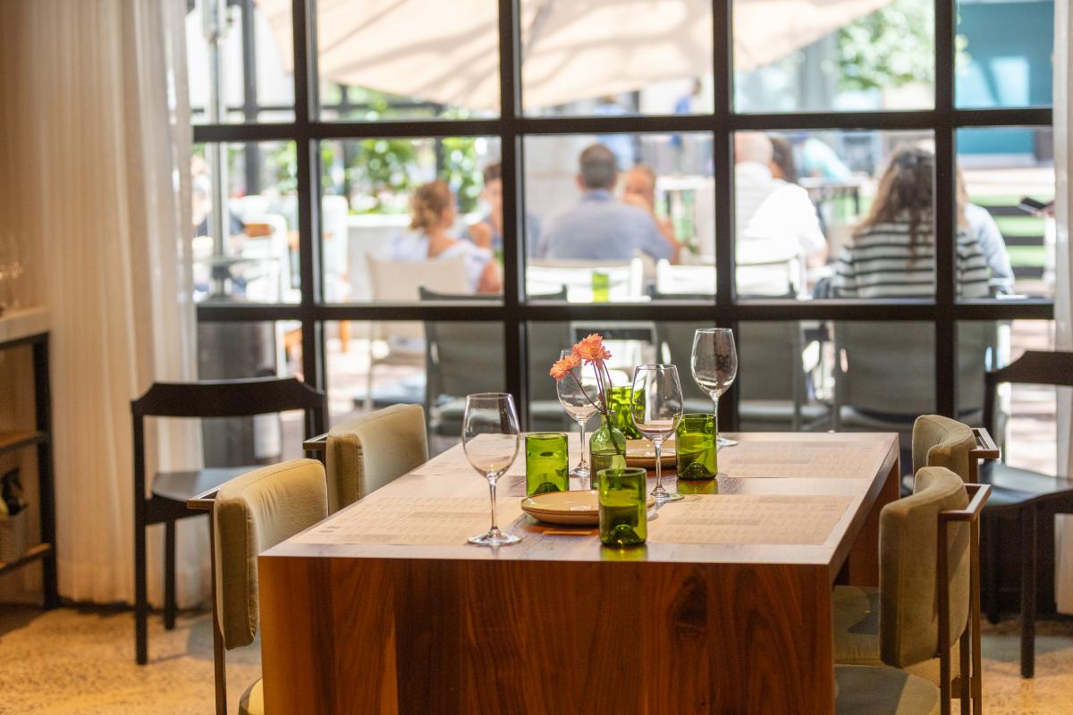 Sixty Vines, AG, OBVFX