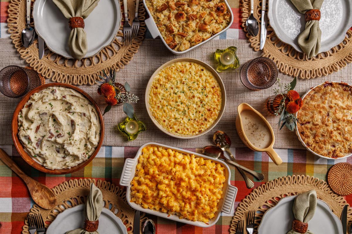 Lazy Dog Restaurants - Thanksgiving - U2C - Holidays