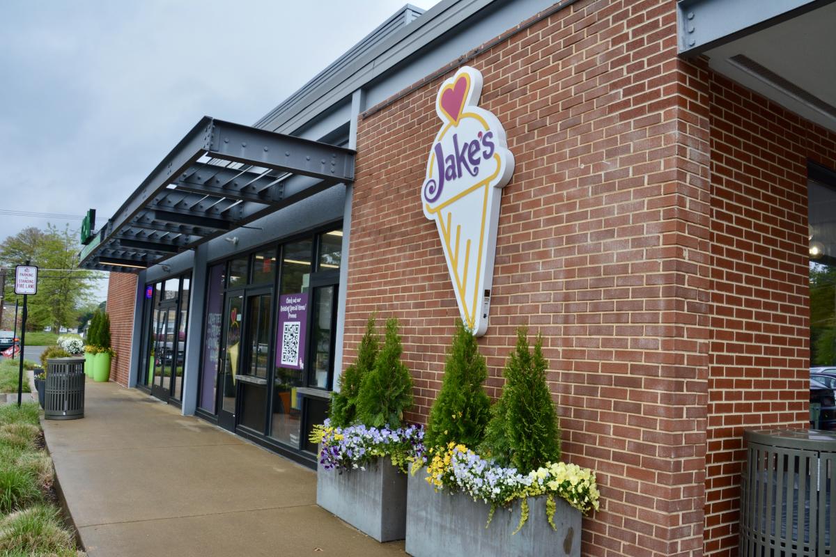 Side entrance of Jake's Ice Cream