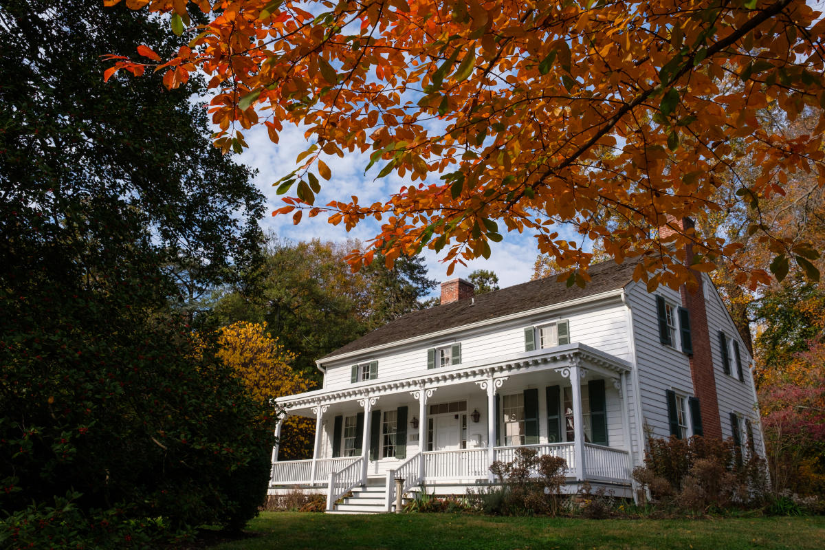 Cherry Hill Historic House and Farm- Falls Church City - Fall