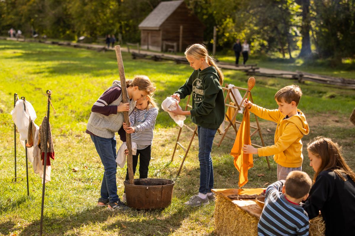 George Washington's Mount Vernon - children on the farm.