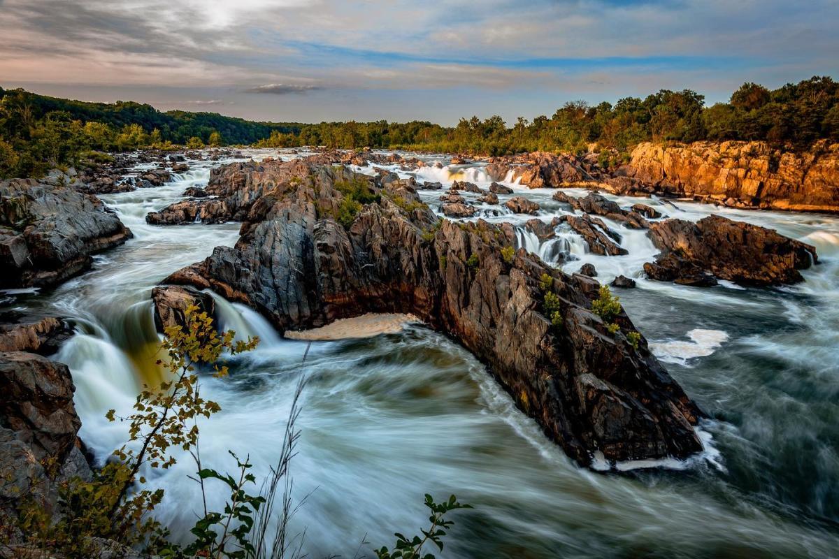 Great Falls Park by Instagram user @rkat414