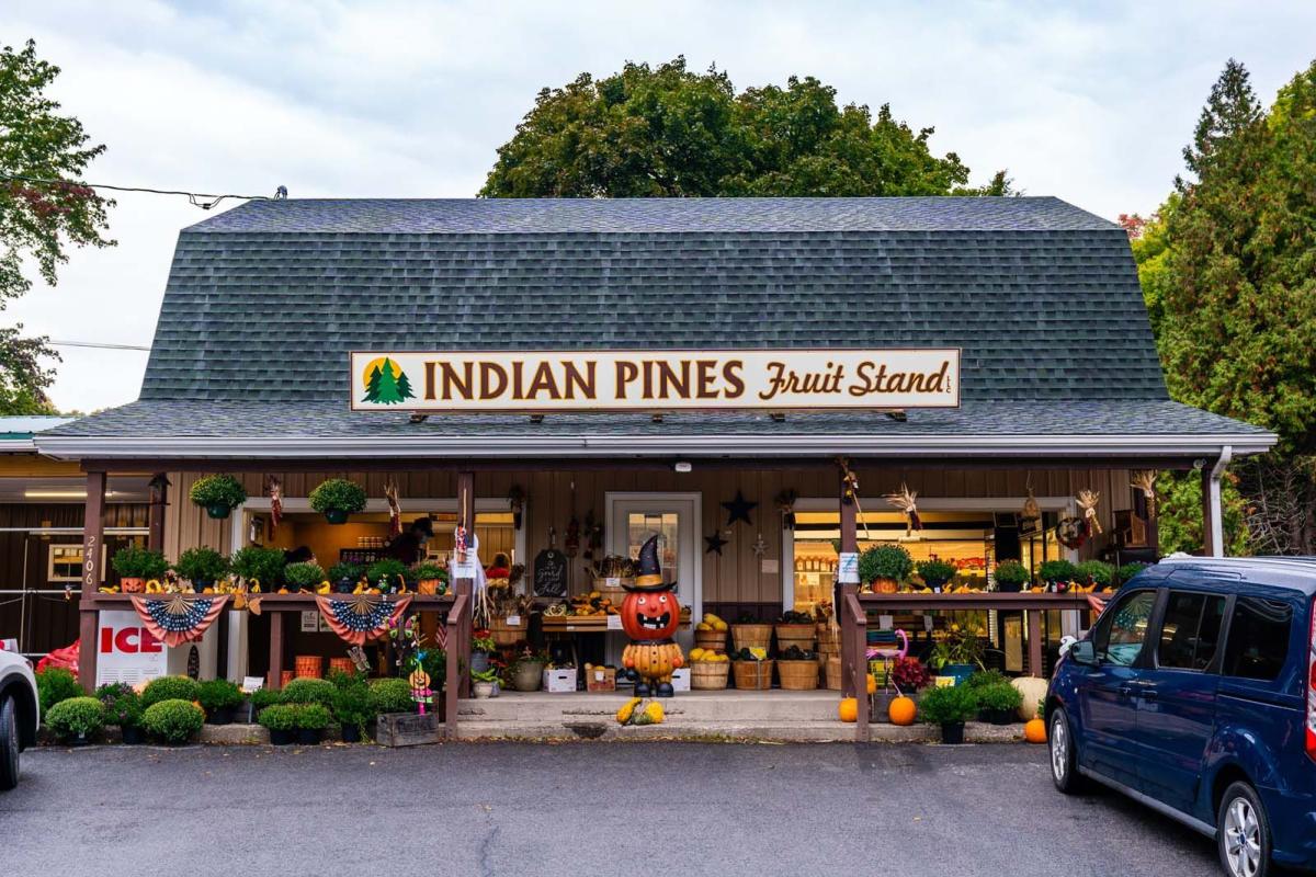 Indian Pines Farm Market in Penn Yan