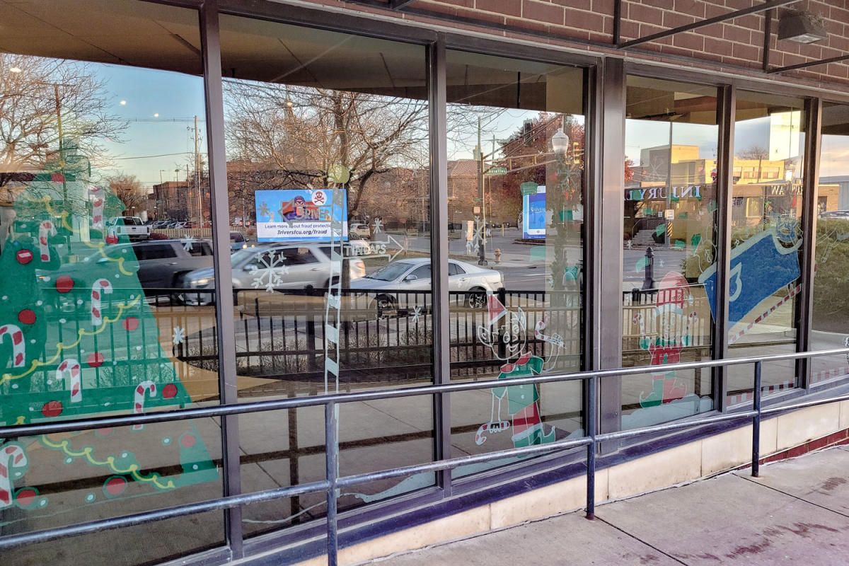 Downtown Holiday Window Decorating Contest 2025: 3 Rivers Federal Credit Union