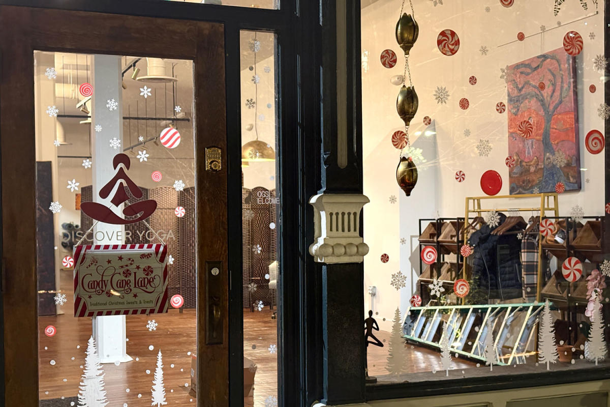 Downtown Holiday Window Decorating Contest 2025: Discover Yoga