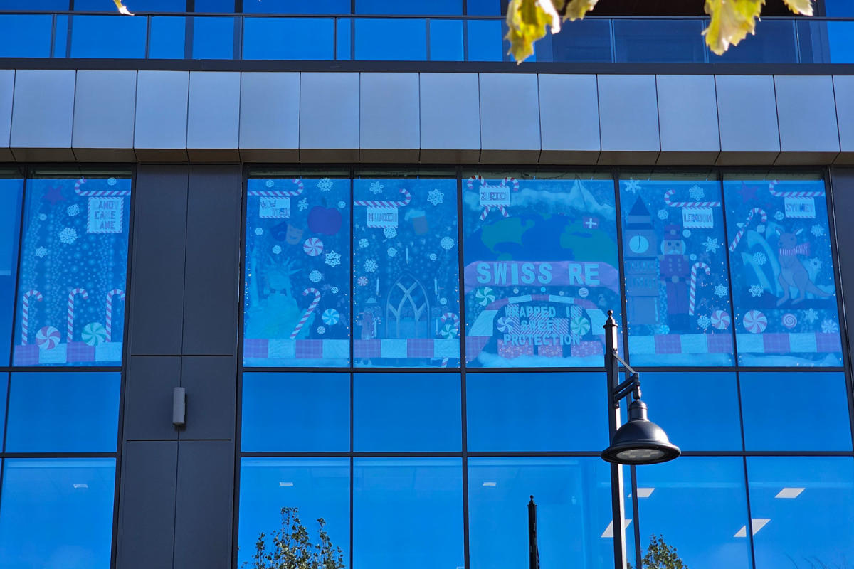 Downtown Holiday Window Decorating Contest 2025: Swiss Re