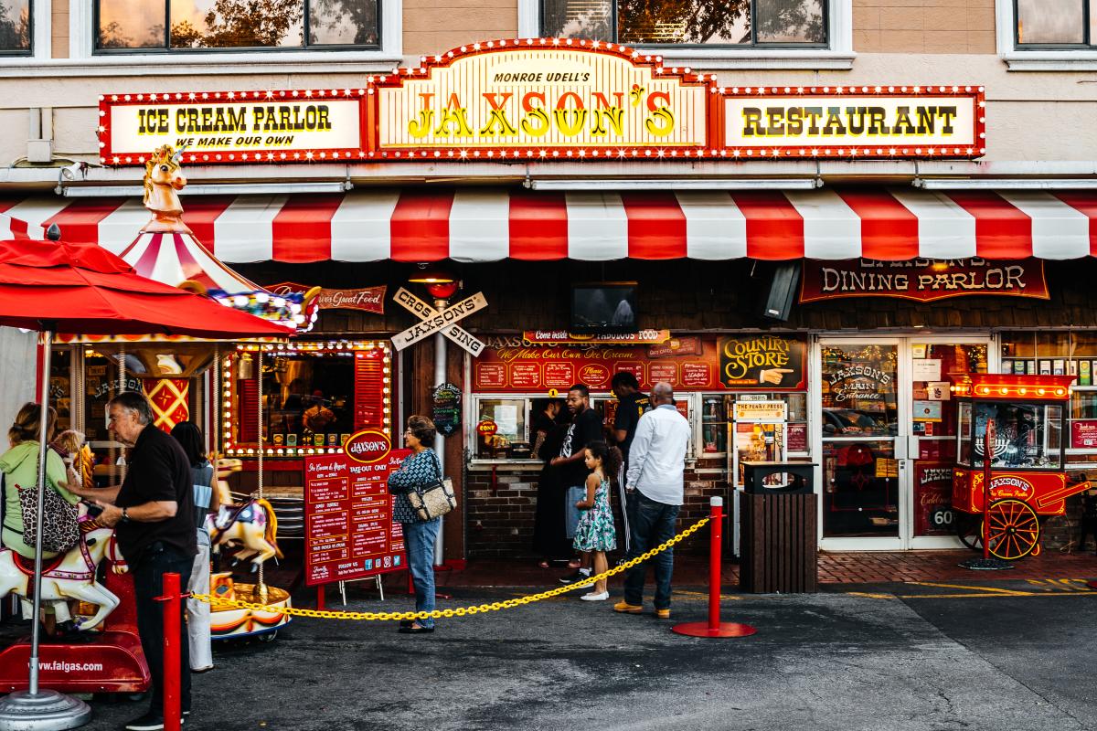 Jaxson’s Ice Cream Parlour