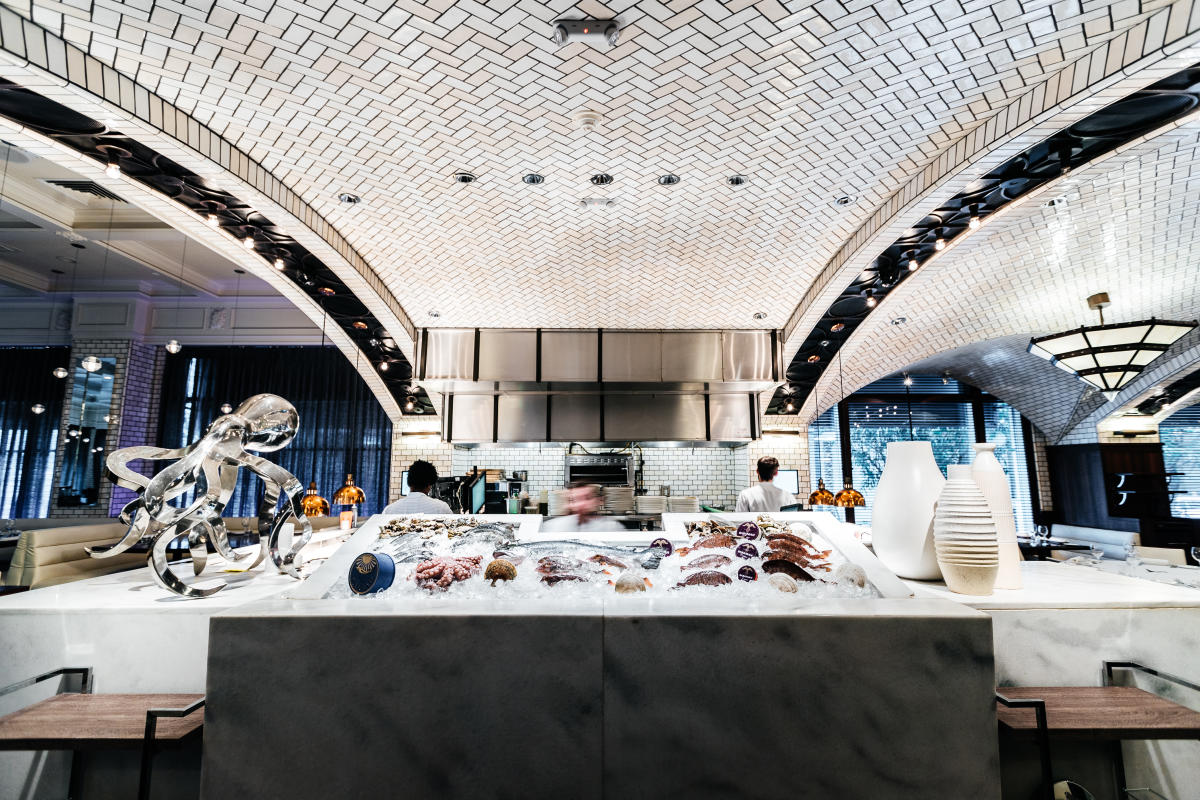 Lobster Bar