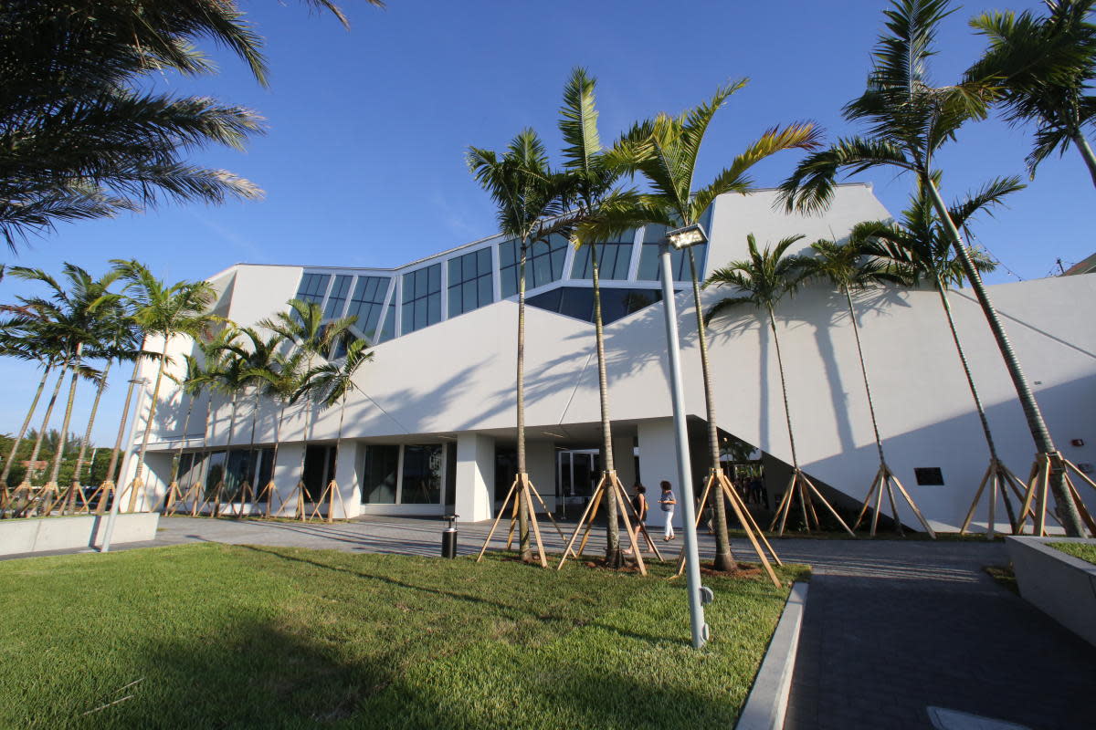 Pompano Beach Cultural Center