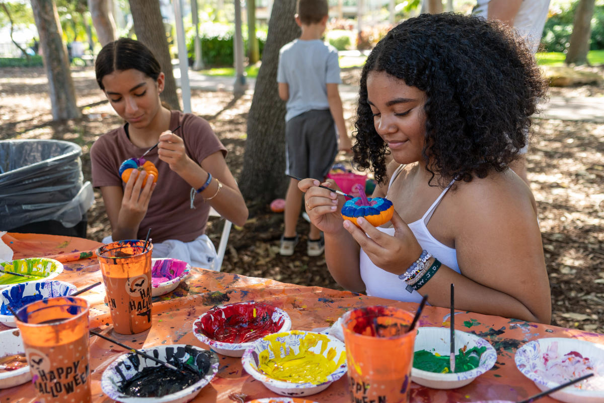 Riverwalk Fall Festival