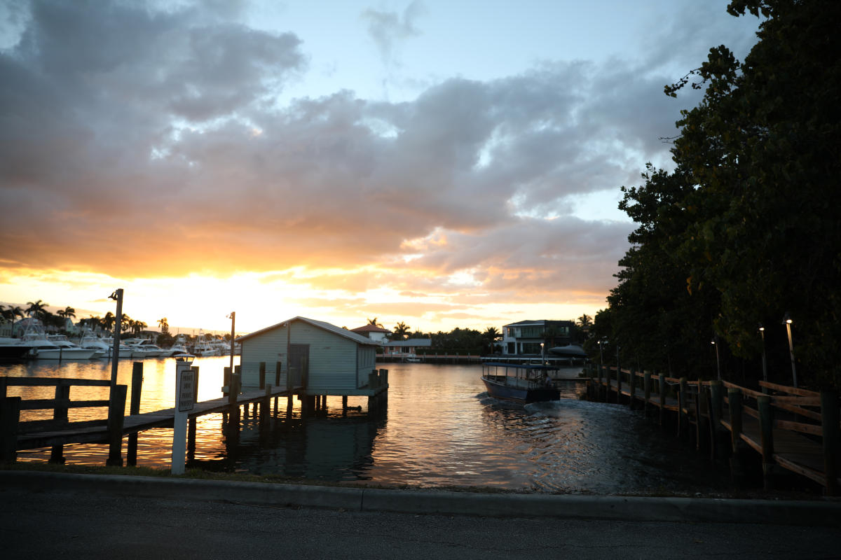Cap’s Place Island Restaurant