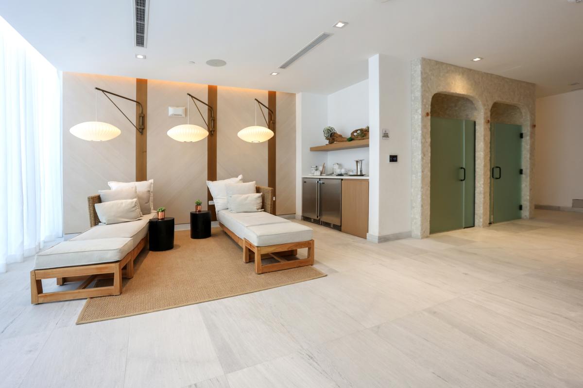 EVARA Beach Spa
