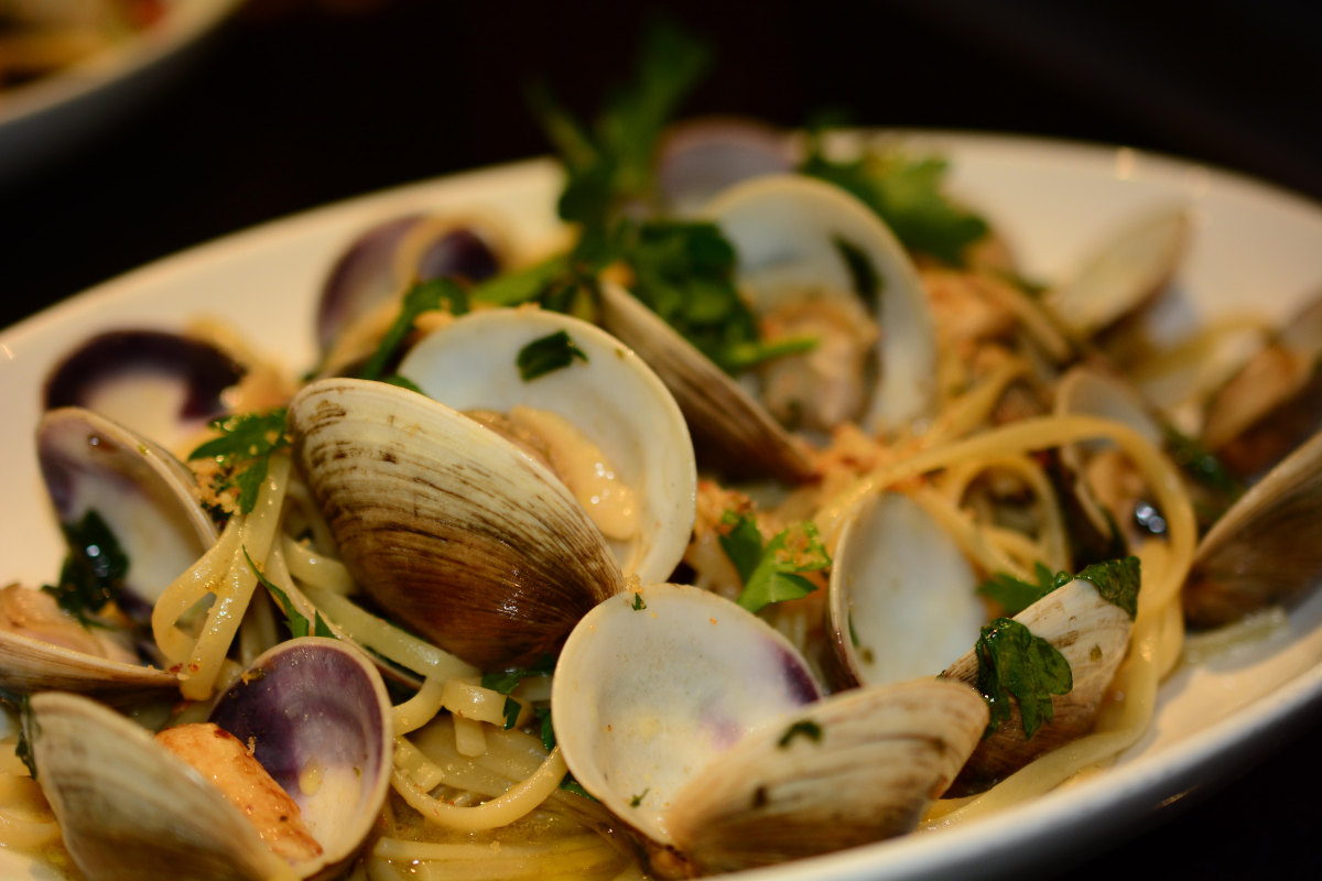 Café Martorano Steve Martorano Linguine Clams