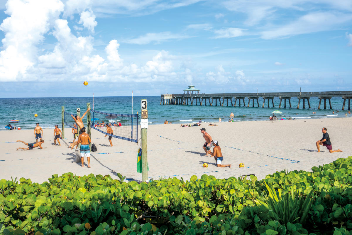 Vollyball on Deerfield Beach