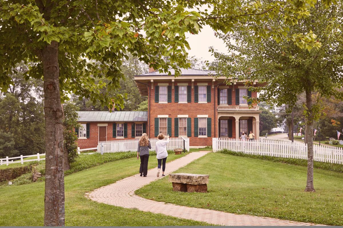 Walking on grounds of Grant Home