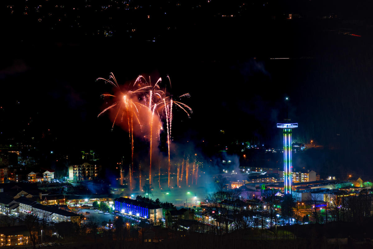 Fireworks New Years Eve Downtown Space Needle
