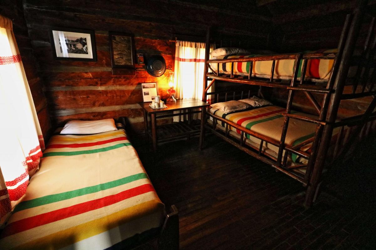 LeConte Lodge cabin room