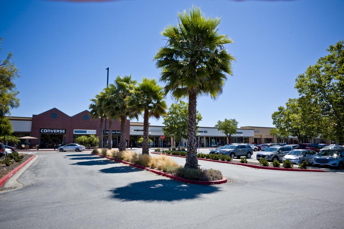 Gilroy Premium Outlets