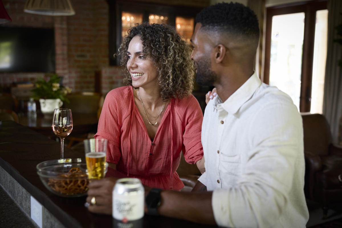 Couple enjoying wine in the Golden Isles
